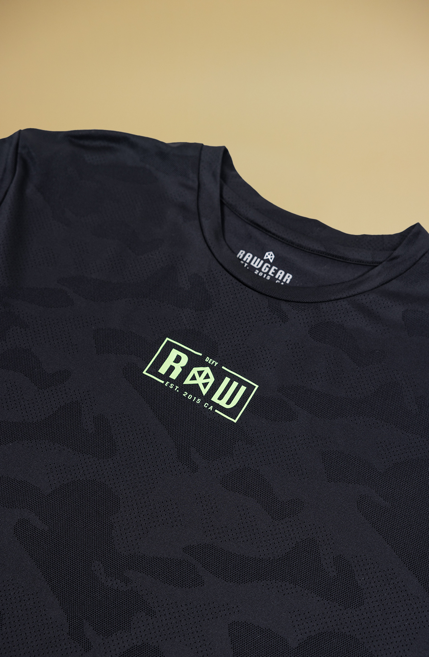 CAMO BOX LOGO TEE